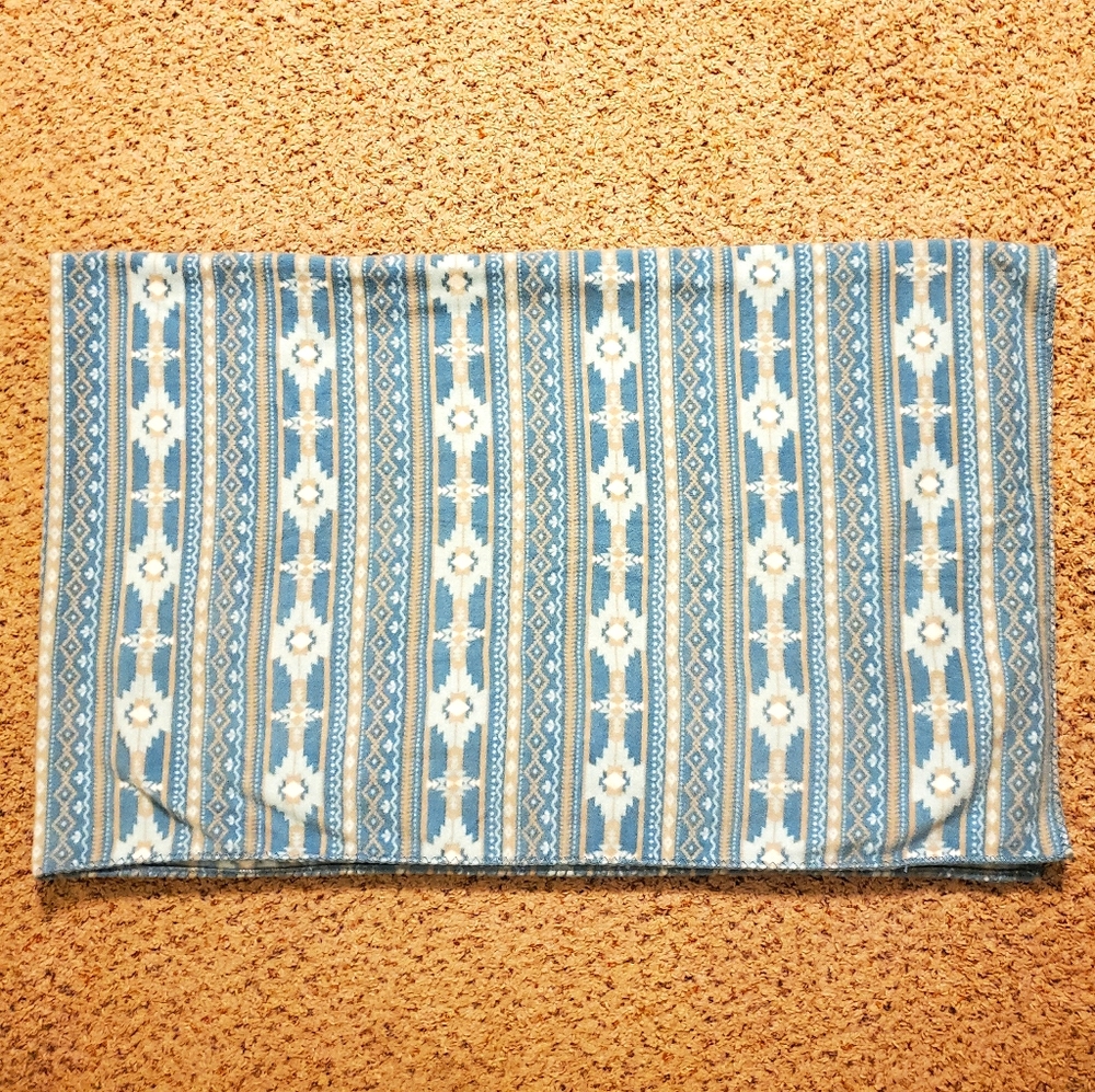 NWT - Aurora Polar Fleece Throw